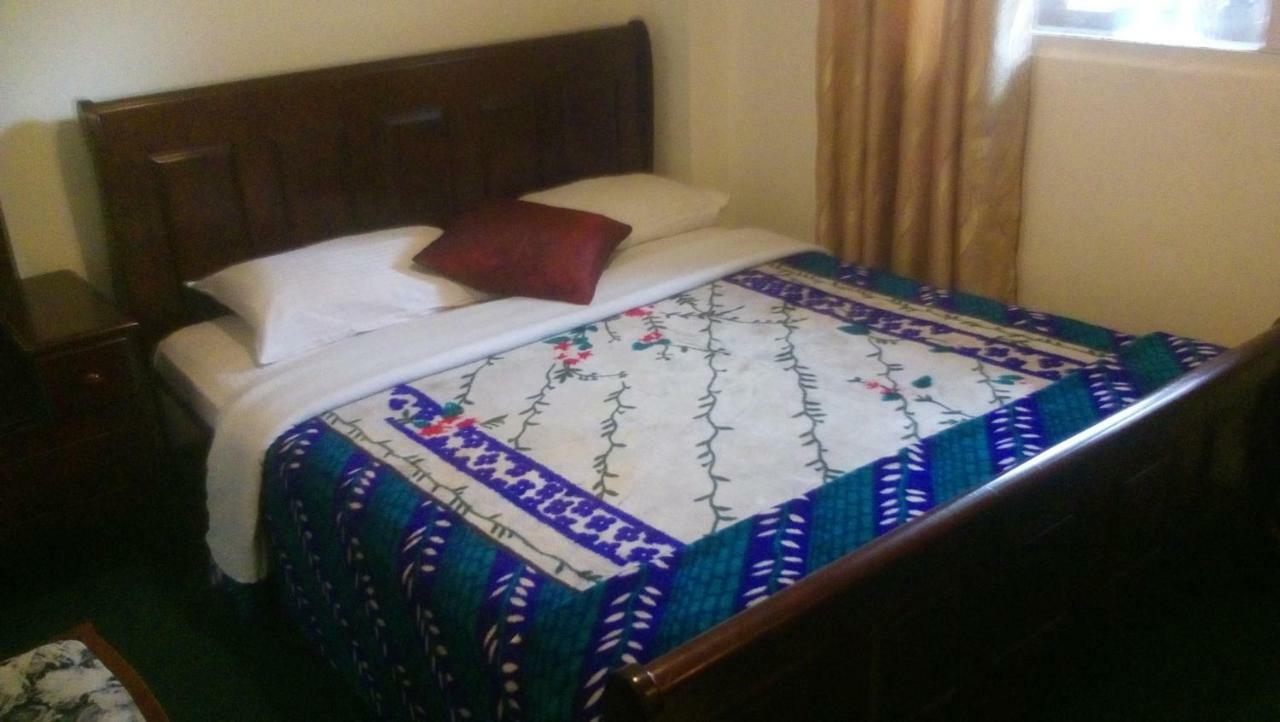 New Tour Inn Nuwara Eliya Exteriör bild