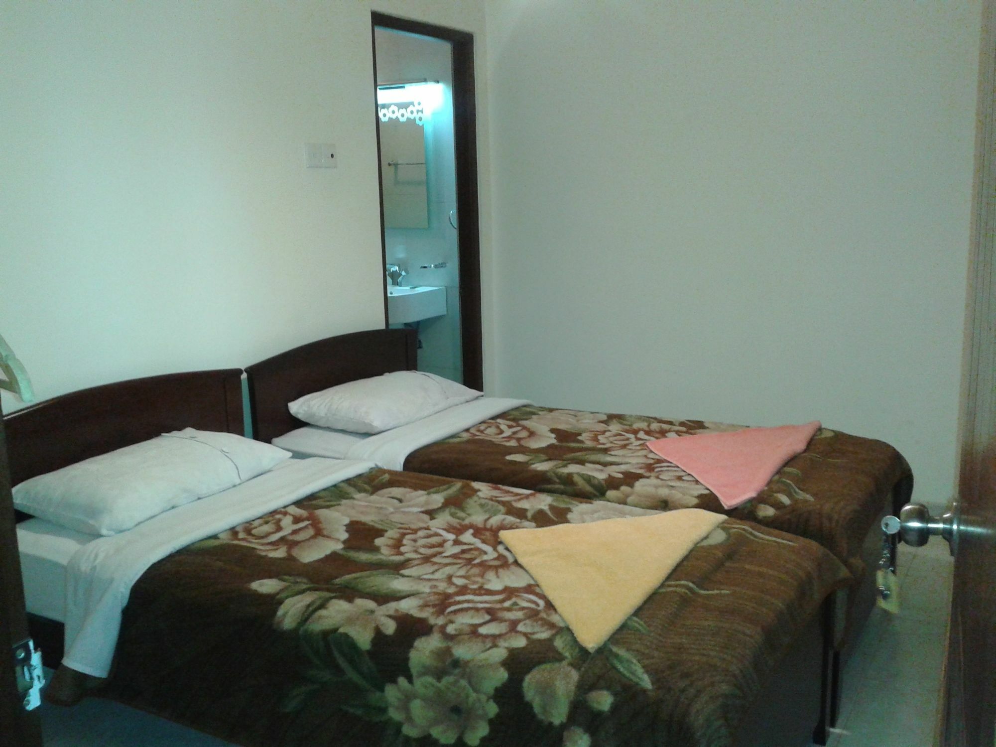 New Tour Inn Nuwara Eliya Exteriör bild
